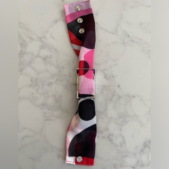 Kessaris Interchangeable Satin Strap Watch NIB - Picture 3 of 7